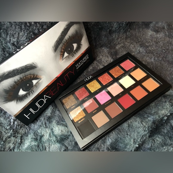 HUDA BEAUTY Makeup Nib Huda Beauty Textured Shadows Palette Rose